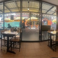 หมานกะเพราพริกแห้ง พัทยา