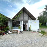 90's coffee Padad-Saraphi (ข้างร้านข้าวซอยคุณหญิง)