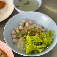 โซ้ยตี๋ ก๋วยเตี๋ยวลูกชิ้นปลากราย