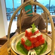 กินข้าวบ้านแจม