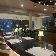Mr.french Sukhumvit49