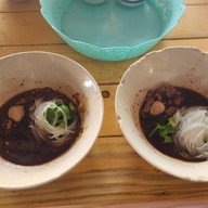 เมนูของร้าน ก๋วยเตี๋ยวเรือ ป.ประทีป ซอยรัชดาภิเษก 32