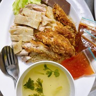 เนื้อย่าง-หมูย่าง 7-11 สวนส้ม บางหัวเสือ