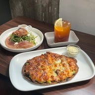 wwa cafe   Siam Square