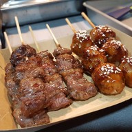 เมนูของร้าน Bear Grill เนื้อย่าง Thai-French โคขุน เบคอนรมควัน