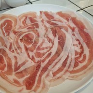 Kinn’s The Buta สาขา Korat SUT