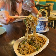 Hua Xiang สันกำแพง