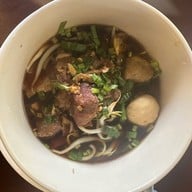 ร้านก๋วยเตี๋ยวบ้านสวนริมน้ำ รามอินทรา34 แยก12 รามอินทรา34 ซ.อยู่เย็น12