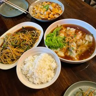 Hua Xiang สันกำแพง