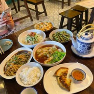 Hua Xiang สันกำแพง