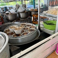 เจ็กจ้อ เป็ดย่างเป็ดพะโล้