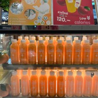 เมนูของร้าน น้ำส้มคั้นสด Juicing Session สาขา โฮมโปร บางนา กม. 1 Homepro Bangna km 1
