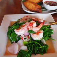 เมนูของร้าน ร้านข้าวใหม่ปลามันAmphawa -