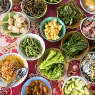 ขนมจีนป้าศล หน้าศาล เจ้าพังงา