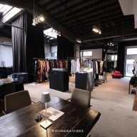 wwa cafe   Siam Square