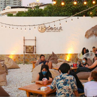Hideout Beach Cafe & Bistro