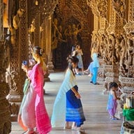ปราสาทสัจธรรม