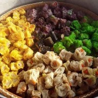 ปั้นโปรด ติ่มซำโฮมเมด by มากินเปา