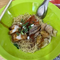 เจ็กจ้อ เป็ดย่างเป็ดพะโล้