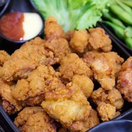 BB Sushi บรรทัดทอง