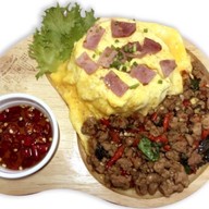 กะเพรา & ไข่ข้น (ปานใจ ถ.ประชาสโมสร) ถ.ประชาสโมสร