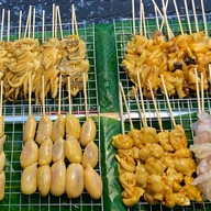 ยำ ตลาดลานทราย