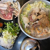 ช้างตกมัน หมูกระทะ สาขาบางบ่อ