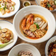 เฮียฮวดก๋วยเตี๋ยวหมูบ้านบึง พระยาสัจจา