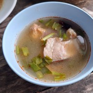 เมนูของร้าน เรณู