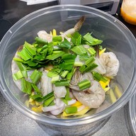 ยำแซ่บซิ่ง ชลบุรี