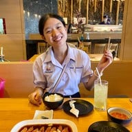 Fin Sushi เมญ่า