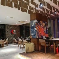 บรรยากาศ Atara Sky Bar & Bistro