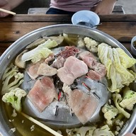 ซุ้ม 2 หมูจุ่ม สาขา นิมมาน