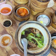 เมนูของร้าน โชคดี แต่เตี้ยม ตัวเมืองหาดใหญ่ 1