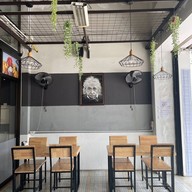 Mai Place