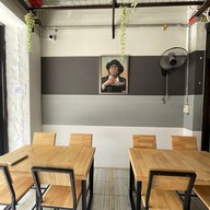 Mai Place