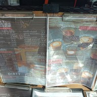 เมนู Coffee King Original Techawanic Road. ถนน เตชะวนิช