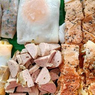 ข้าวเกรียบปากหม้อ ดีดีปากหม้อ (โค้งเมืองใหม่ที่ว่าการอำเภอมุกดาหาร)
