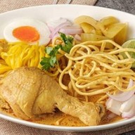 ข้าวซอยกะทิสด(อยุธยา)