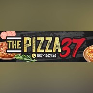 The Pizza 37 and coffee