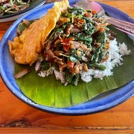 เจ๊นีปลาดุกฟู ข้าวห่อใบตอง