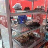 เจ๊แดงสามย่าน ส้มตำ คอหมูย่าง พระราม 9