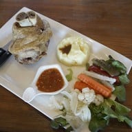 The Piney Bistro Cafe