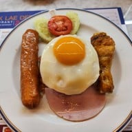 เมนูของร้าน ถูกและดี Eight Thonglor