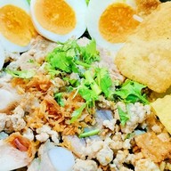 ข้าวมันไก่เศรษฐี