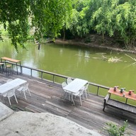 De'coffee River House