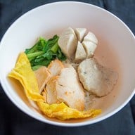 กูฟู ก๋วยเตี๋ยวไก่ไจแอนท์ สาขาหาดใหญ่