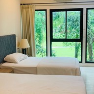 โรงแรมเดอะรอยัลเจมส์กอล์ฟรีสอร์ท