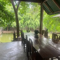 De'coffee River House