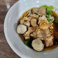 เมนูของร้าน เตี๋ยวตุ๋นบ้านสวน สาขาลาดพร้าววังหิน ลาดพร้าววังหิน